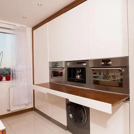 Orangehomes One Bedroom With Fireplace *