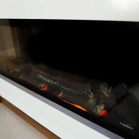 Apartman Orangehomes One Bedroom With Fireplace *