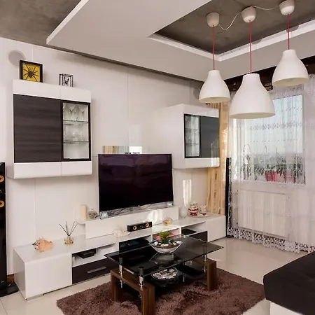 Orangehomes One Bedroom With Fireplace Apartmán *