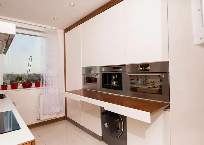 Orangehomes One Bedroom With Fireplace *