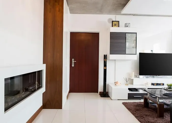 Orangehomes One Bedroom With Fireplace